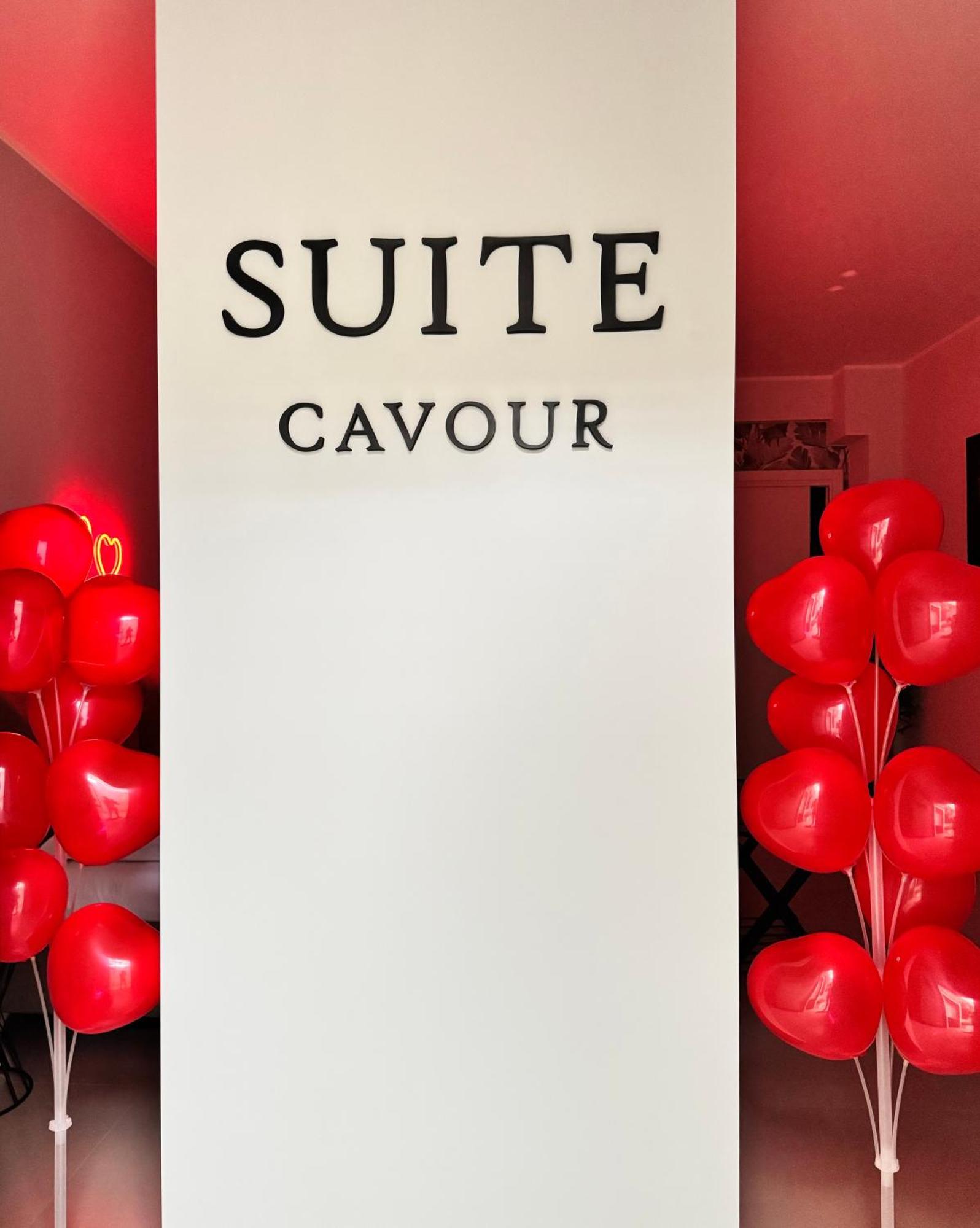 Luxury Apartment - Suite Cavour Bari Luaran gambar